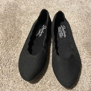 Skechers memory foam black flats